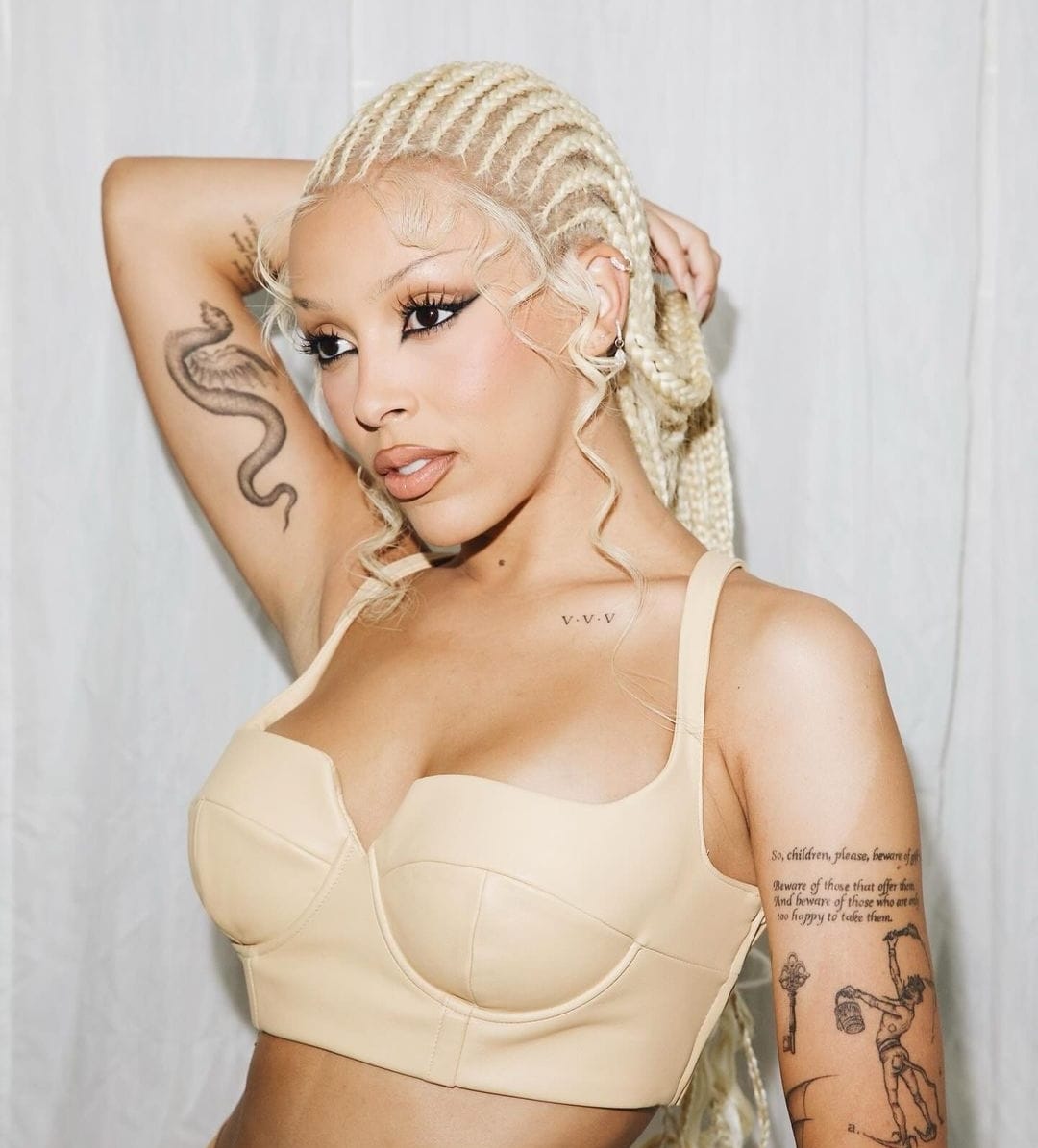 Doja Cat przeżyła nieoczekiwane zakłócenie podczas transmisji na Instagramie