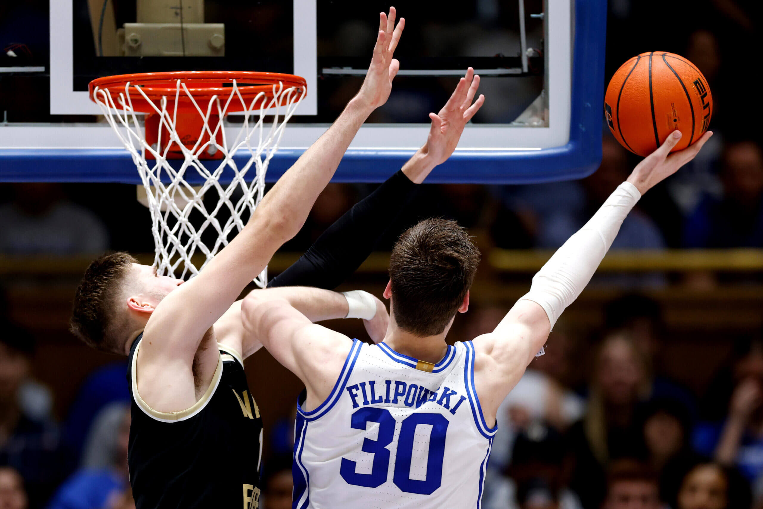 Kyle Filipowski po głośnej kontuzji na Duke. Dziś gra w NBA i rozwija się w Utah Jazz
